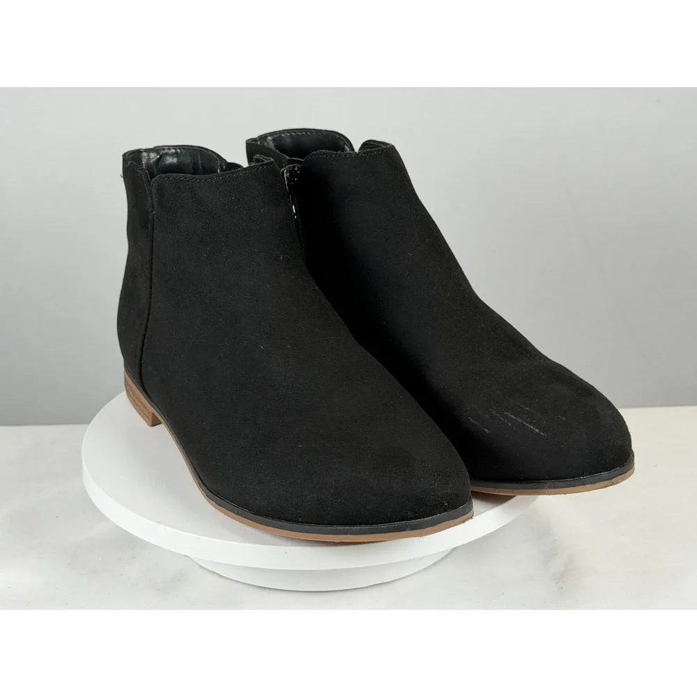 Cat & Jack Black Faux Suede Side Zip Ankle Bootie Kids Youth Size‎ 5